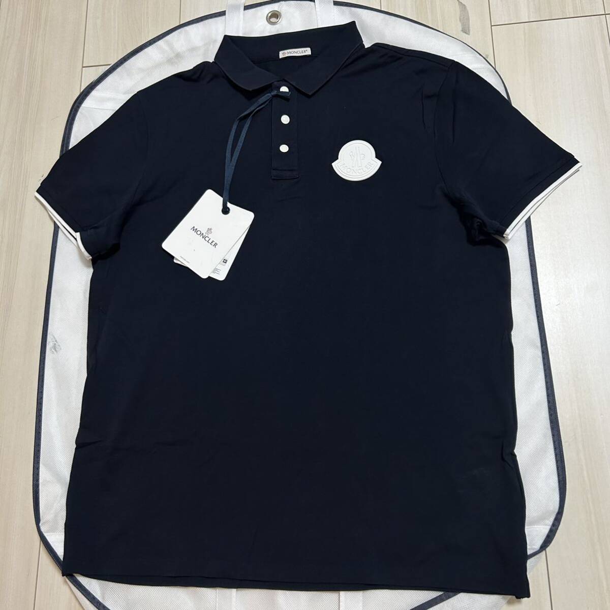 美品】【レア】MONCLER モンクレール 半袖ポロシャツ ネイビー 美品】【レア】MONCLER モンクレール 半袖ポロシャツ ネイビー