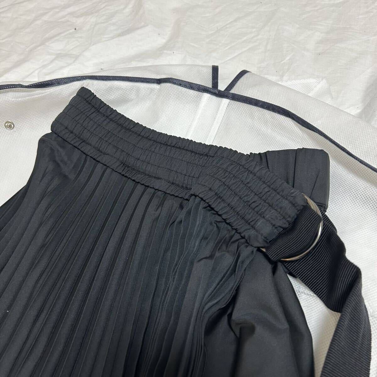 【レア】【美品】MONCLER モンクレール　スカート　黒　ロゴ　38プリーツスカート