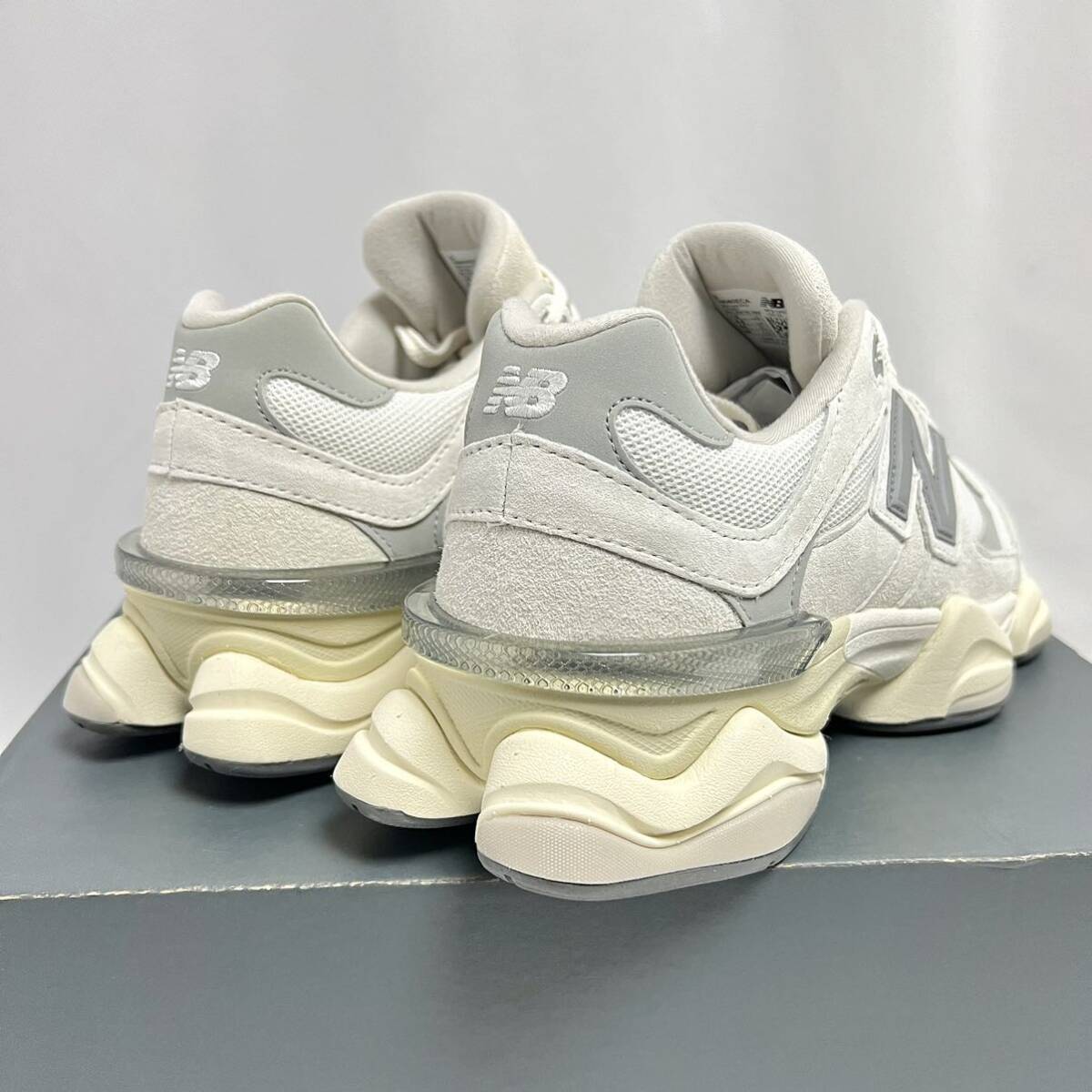 28cm 新品 ニューバランス 9060 ホワイト NEWBALANCE 9060ECA 90 28cm 新品 ニューバランス 9060 ホワイト NEWBALANCE 9060ECA 90