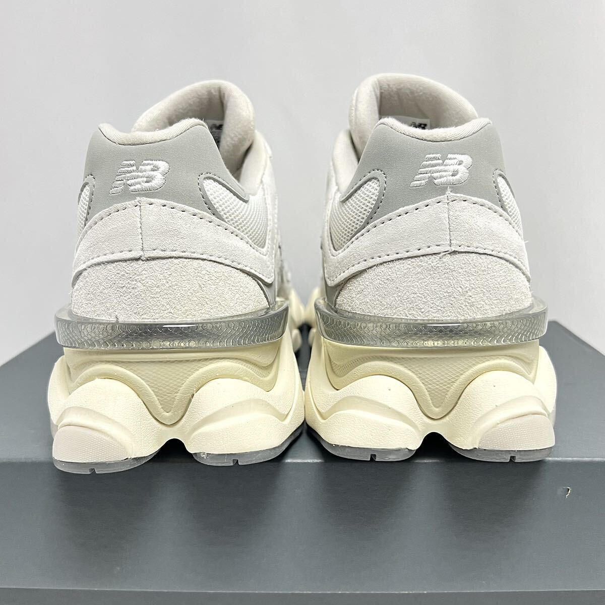 28 5cm 新品 ニューバランス 9060 ホワイト NEWBALANCE 9060ECA 28 5cm 新品 ニューバランス 9060 ホワイト NEWBALANCE 9060ECA
