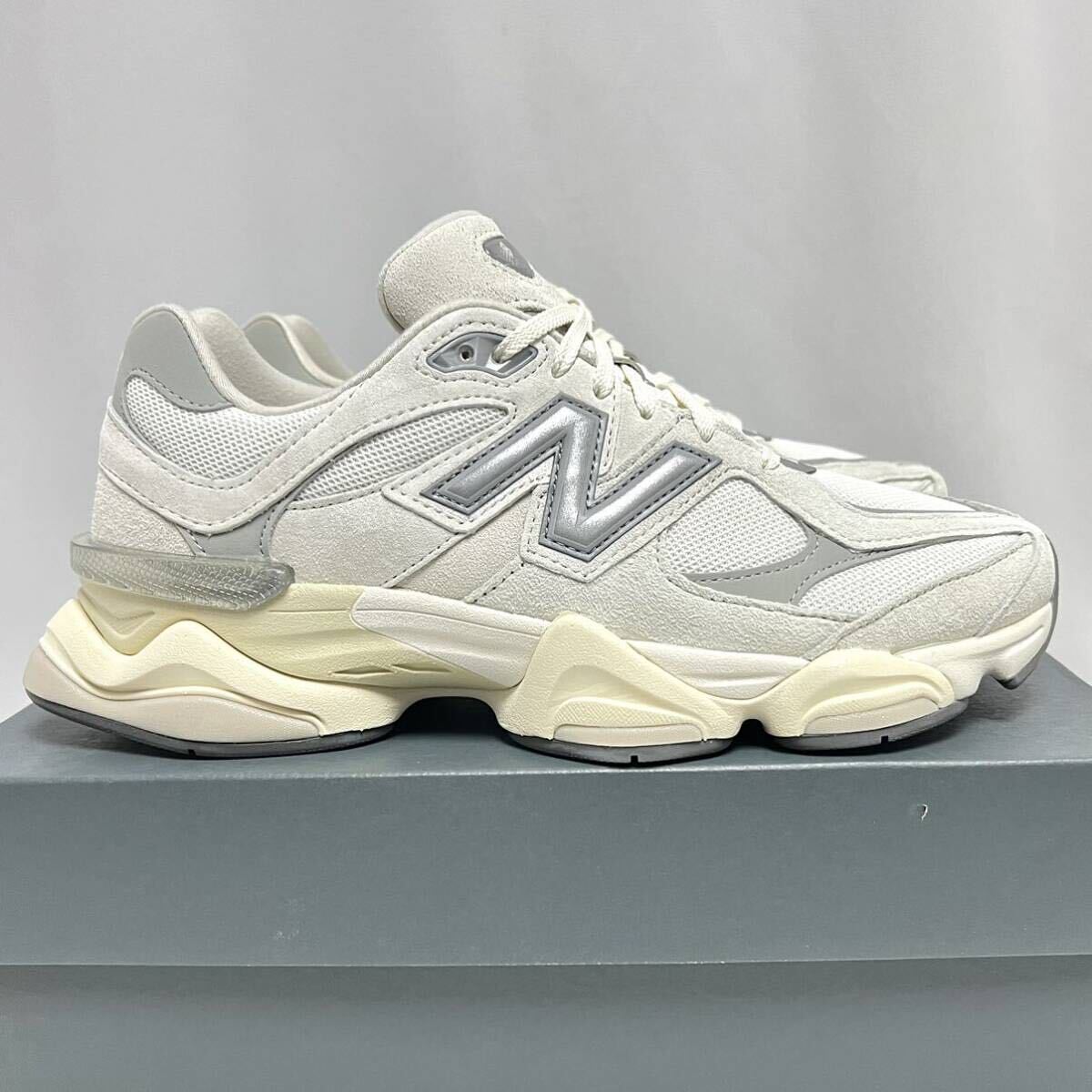 28 5cm 新品 ニューバランス 9060 ホワイト NEWBALANCE 9060ECA 28 5cm 新品 ニューバランス 9060 ホワイト NEWBALANCE 9060ECA
