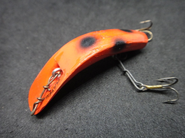 老舗！HELIN’S TACKLE CO.へリン社 Flat Fish フラットフィッシュ F6 オレンジOR_画像1