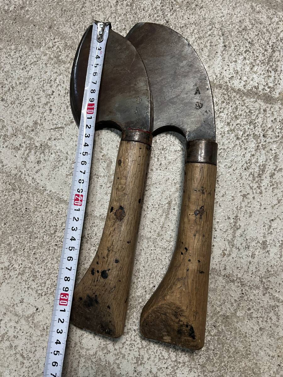  -ply thickness rare article mountain . tool firewood tenth branch strike axe hatchet set together hand strike mountain . earth .. industry carpenter's tool old tool 