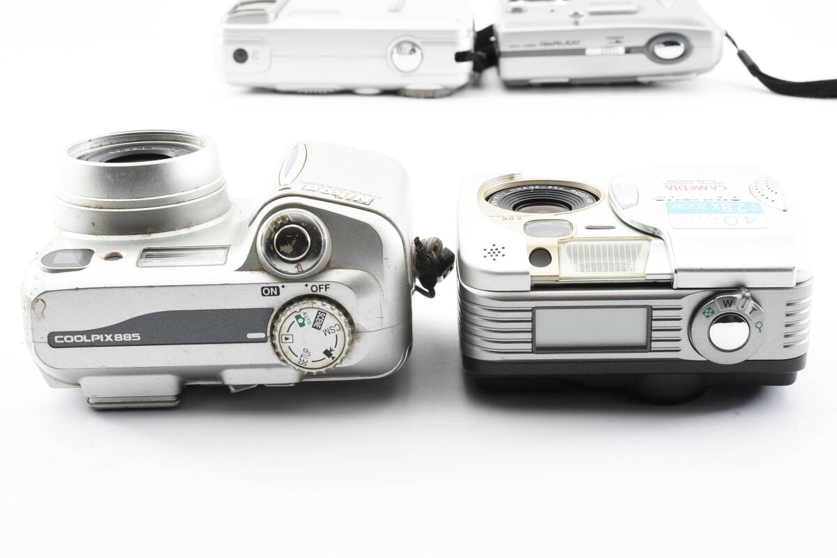 Fujifilm Olympus Nikon コンパクト デジタルカメラ 4点 セット まとめ コンデジ デジカメ 【ジャンク品】3128の画像8