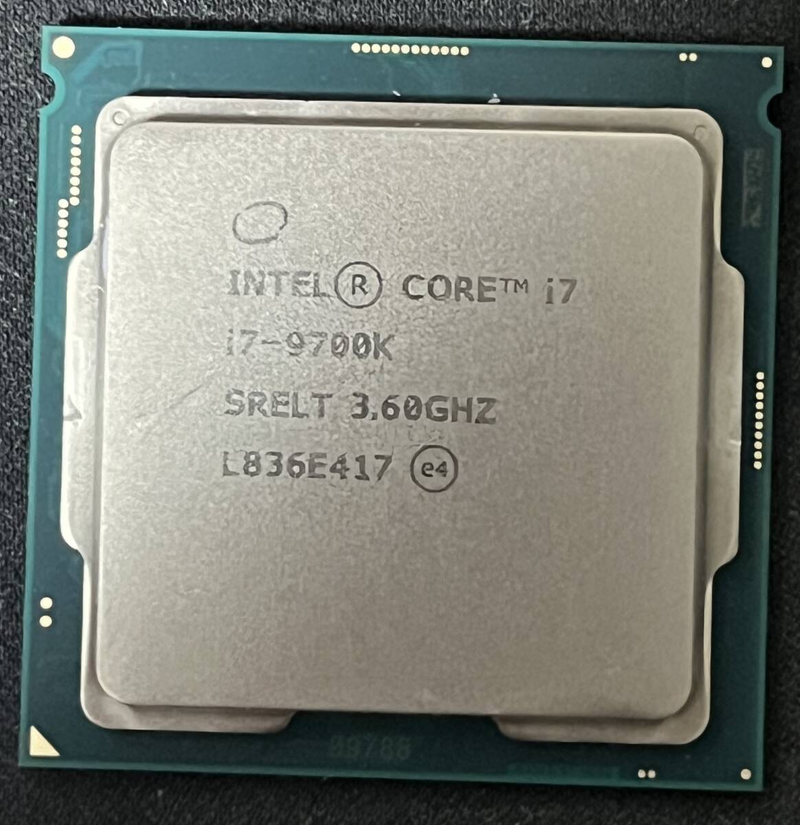 Intel Core i7 9700K_画像1