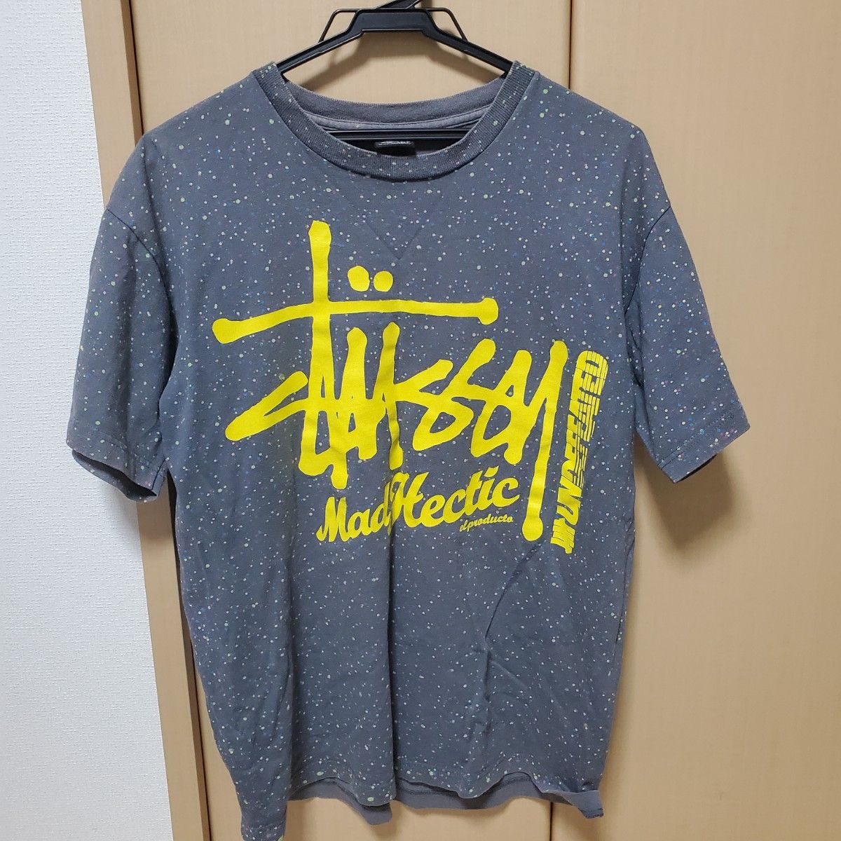 stussy×undefeated×MAD HECTIC トリプルコラボTシャツ　ステューシー　M