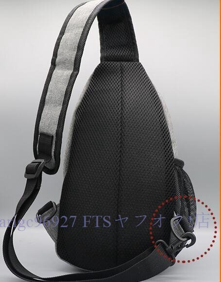 B7553☆新品上質 ショルダーバッグ ワンショルダーバッグ USBポートショルダーバッグ イヤホン穴付き 大容量 軽量 防水_画像6