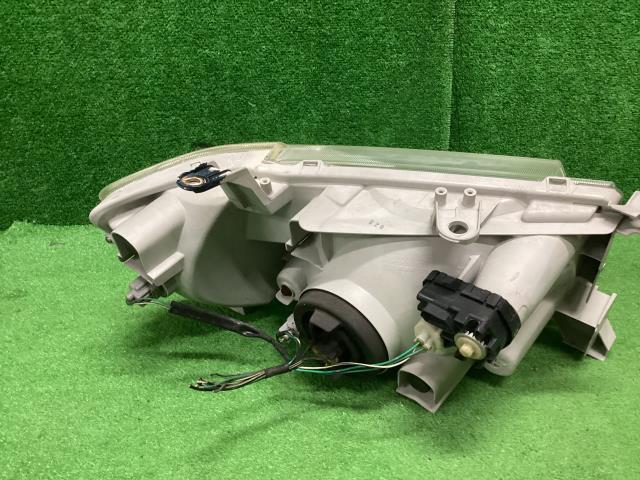 サクシード CBE-NCP51V 左ヘッドランプASSY UL 5人 0.45T 8P4 81150-52710_画像6