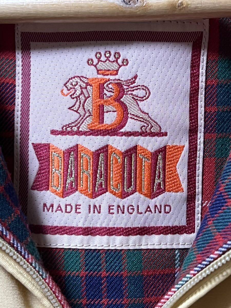 BARACUTA 英国製 スイングトップ G9 ベージュ 40 裏地 赤ブルゾン ハリントンジャケット チェック イングランド製　ZBG810バラクータ _画像3