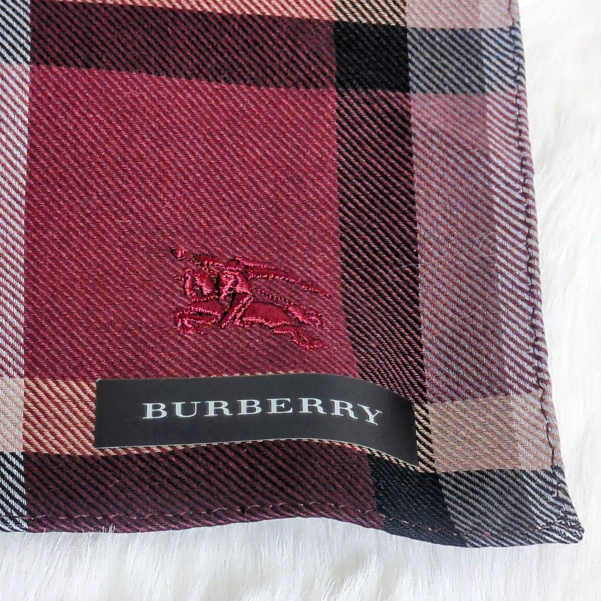 【新品未使用】BURBERRY バーバリー ハンカチーフ  スカーフ ハンカチ ホースロゴ刺繍  ミニスカーフ 薄手  チェック柄