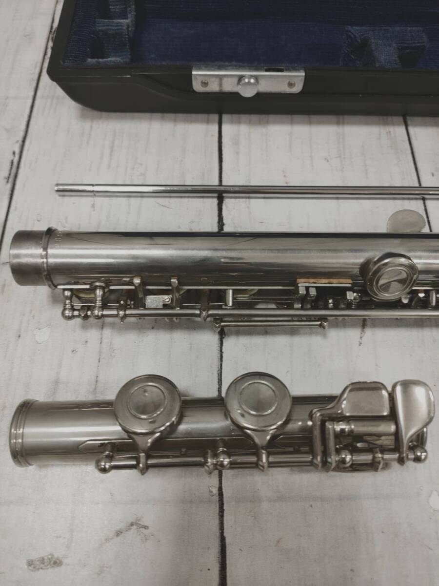 YAMAHA ヤマハ フルート 日本製 YFL-23 管楽器 吹奏楽 シルバー 音楽 ハードケース付き 楽器 現状品　【17920_画像3
