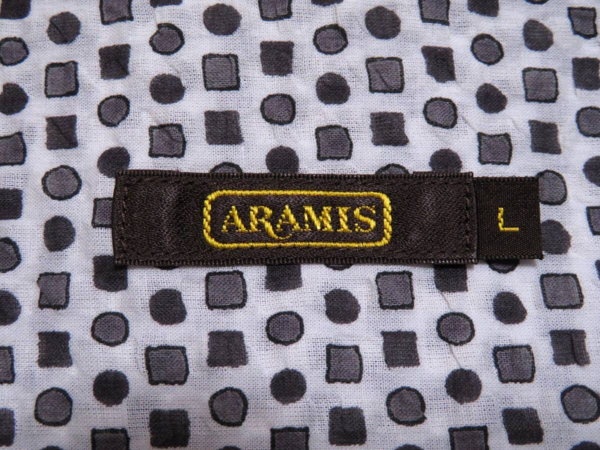 未使用に近い極美品 ARAMIS アラミス シアサッカーシャツ 清涼生地 総柄デザインシャツ 半袖トップス メンズウエア 紳士 Lサイズ 春夏物_画像5