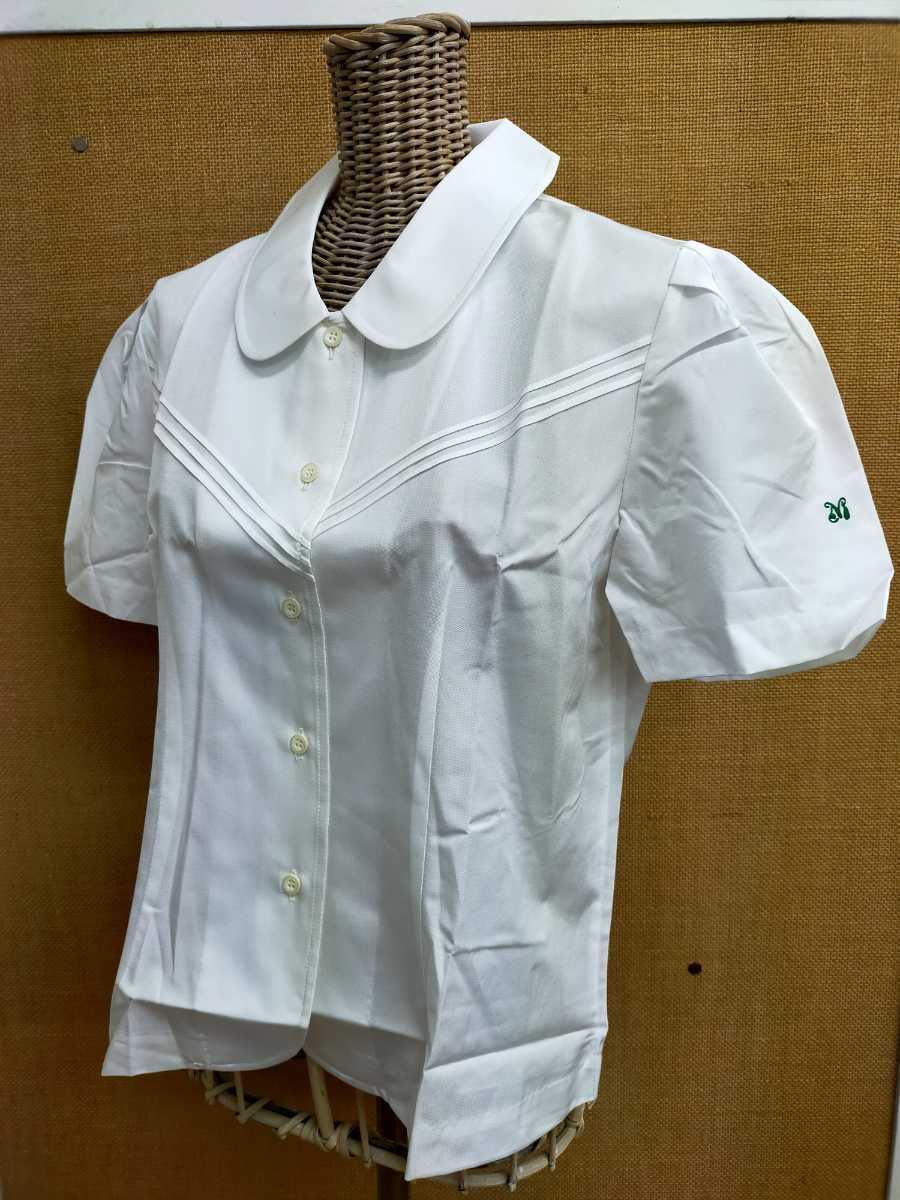 [2 sheets set ][ free shipping ][M][...][ complete unused ][ Aichi prefecture uniform collection ][ old .. sleeve embroidery ] blouse short sleeves school 