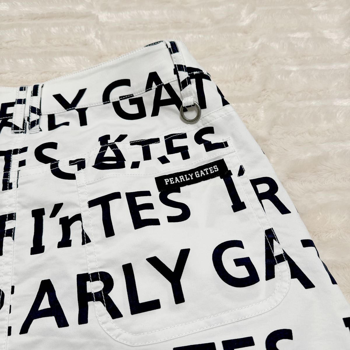 パーリーゲイツ PEARLY GATES ストレッチスカート ホワイト系ロゴ柄 サイズ 2 ゴルフウェア ゴルフ