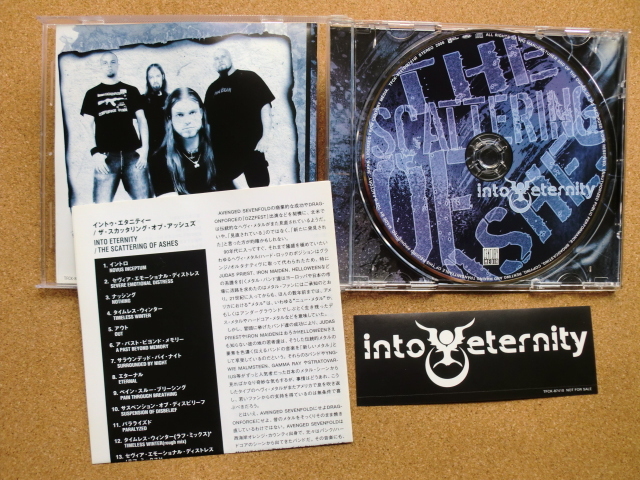 ＊【CD】Into Eternity（イントゥ・エタニティー）／The Scattering Of Ashes（TFCK87410）（日本盤）ステッカー付_画像2