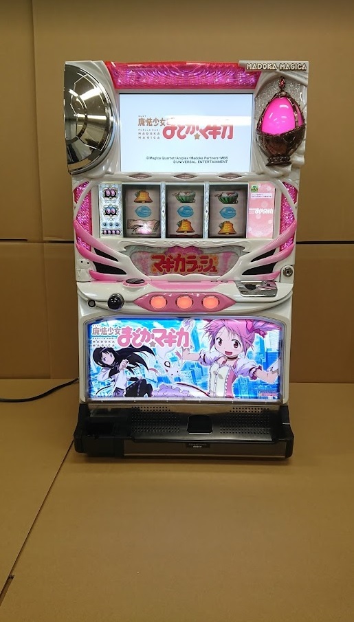 極上品　希少　初代　魔法少女 まどか☆マギカ パチスロ スロット 実機 自宅まで配送_画像1