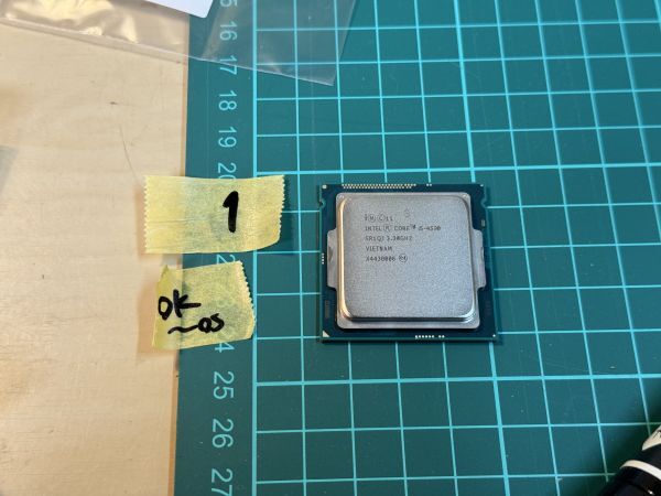 ①【動作確認済】Intel Core i5 4590 VIETNAM SR1QJ 3.30GHZ LGA1150_画像1