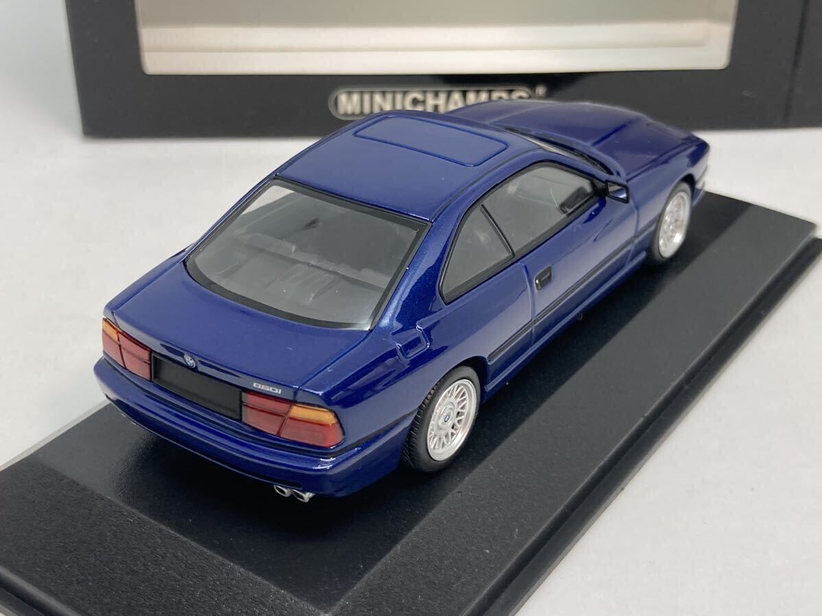 1/43 BMW 8-シリーズ1991 ブルーメタリック ミニチャンプス 431025220の画像5