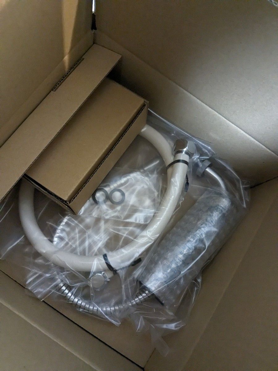 新品未使用】濾過力が違う コスパ最高基準 電気不要 災害時の水 新品未使用】濾過力が違う コスパ最高基準 電気不要 災害時の水
