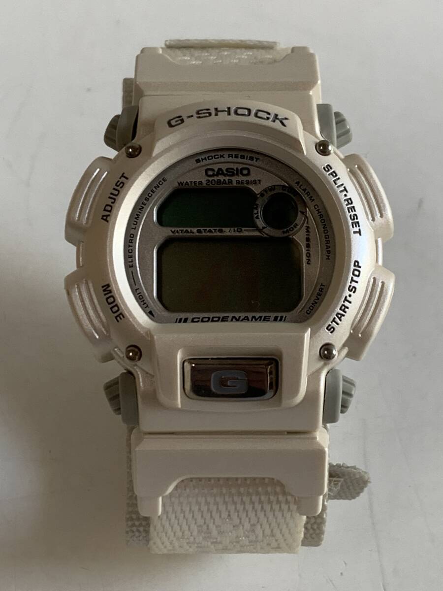 Hu894◆CASIO カシオ◆腕時計 時計 G-SHOCK/ジーショック CODE NAME A.D.M.A. DW-8800AJ-8T ホワイト/白 メンズ デジタル文字盤 ケース付の画像3