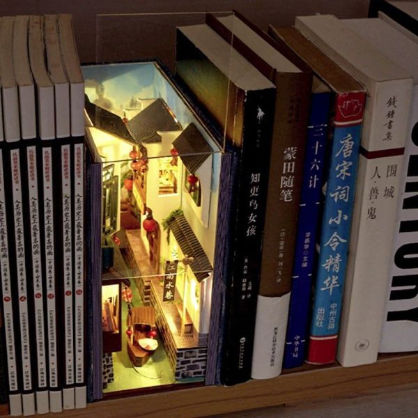 置物 ミニチュア ドールハウス 本棚のミニチュアドールハウス ジオラマ 建築模型 DIY 本棚 中華街_画像4