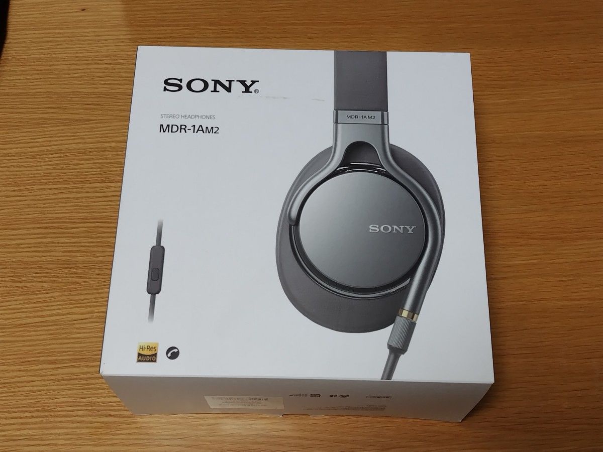 ソニー ステレオヘッドホン MDR-1AM2 シルバー SONY