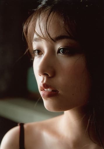 Yahoo!オークション - 小芝風花 2nd写真集 『 F 』 サイン本 生 Yahoo!オークション - 小芝風花 2nd写真集 『 F 』 サイン本 生