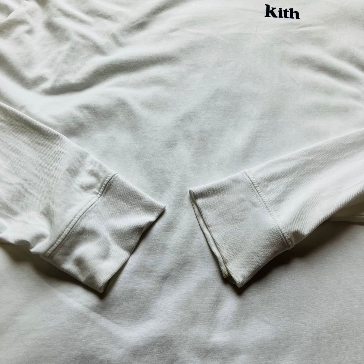 【希少XLサイズ】Kith キス ワンポイントロゴ ロンT 長袖シャツ　ホワイト ロングスリーブ ビックサイズ