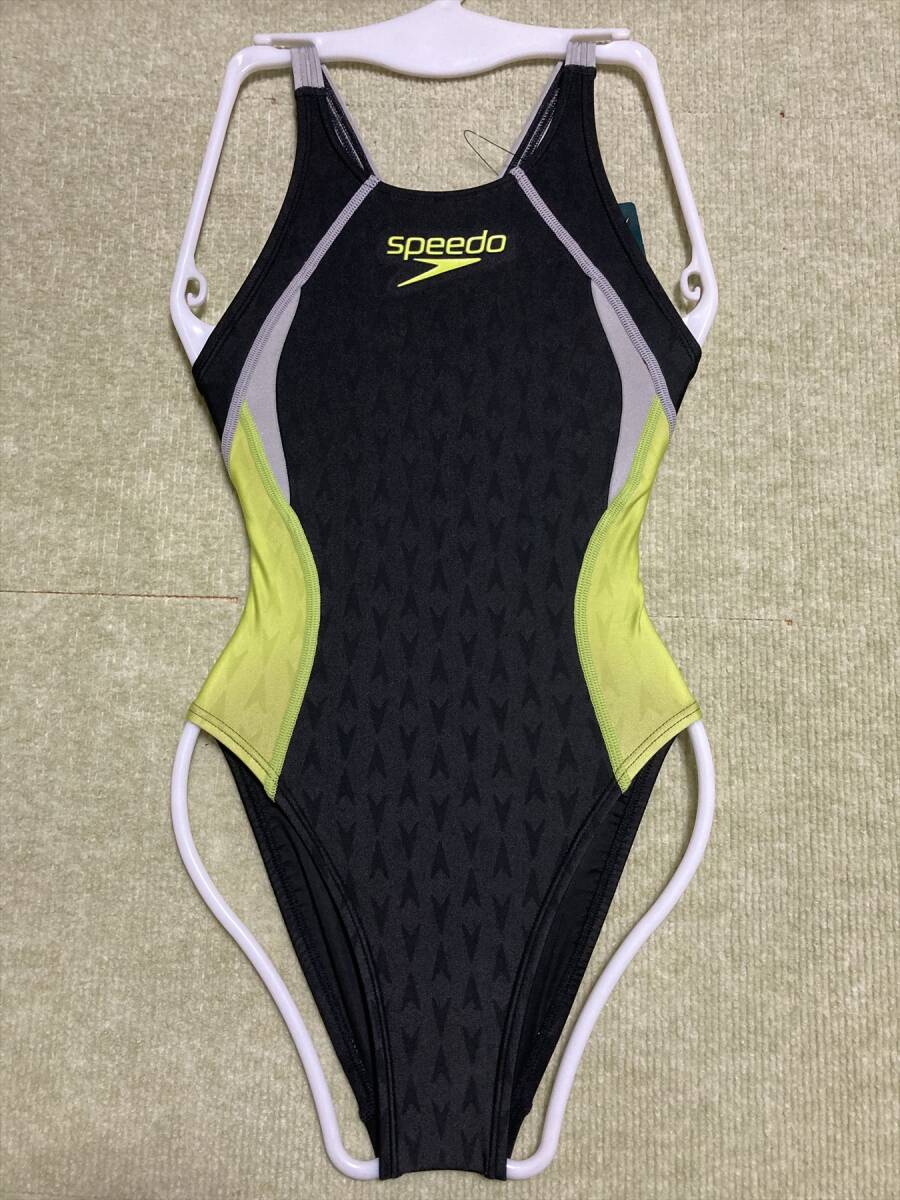 【新品未使用】speedo　スピード　レディース　競泳水着　SD35B532　サイズ：140　フレックスシグマ_画像1