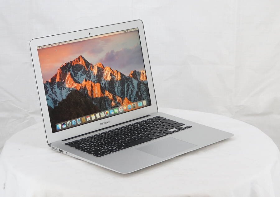 Apple MacBook Air Mid2012 A1466 macOS　Core i7 2.00GHz 8GB 512GB(SSD)■1週間保証_画像2