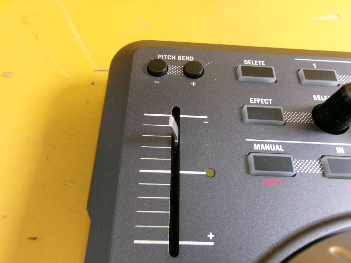 (Z-319)NUMARK DJ контроллер MIXTRACK электризация проверка только текущее состояние товар 
