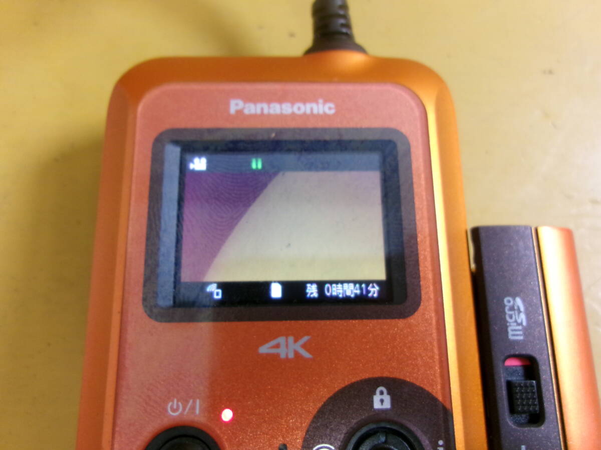 (Z-320)PANASONIC ウェアラブルカメラ HX-A500 現状渡し ※ケーブル差し込んだ状態ではパワーonになります。外すとonなりません。の画像2