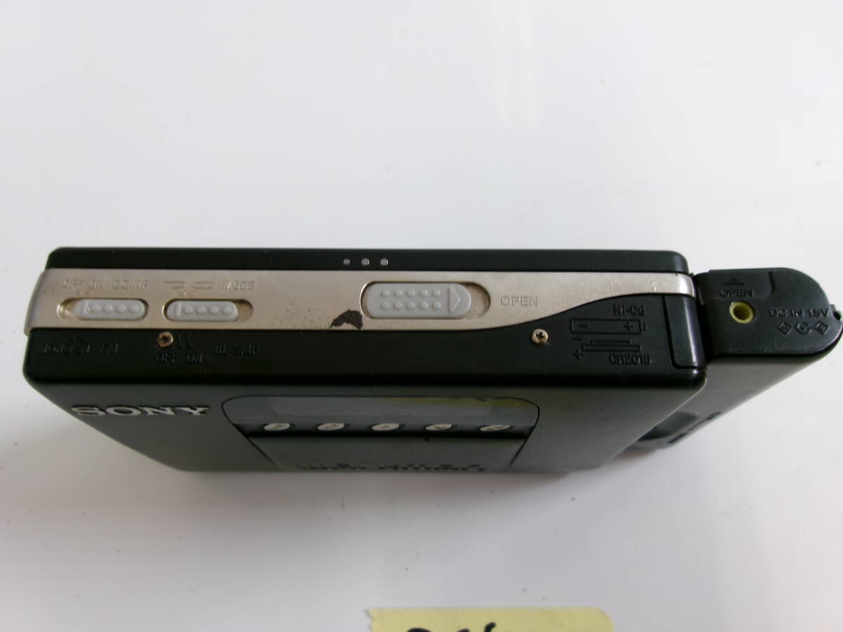(Z-460)SONY ポータブルカセットプレーヤー WM-FX707 動作未確認 現状品_画像4