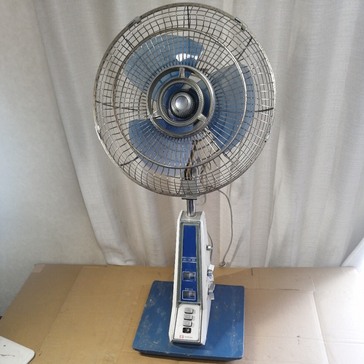 通電確認済　扇風機 HITACHI H-625 アンティーク ヒタチ 日立 electric fan 昭和レトロ ジャンク品 50908w_画像1