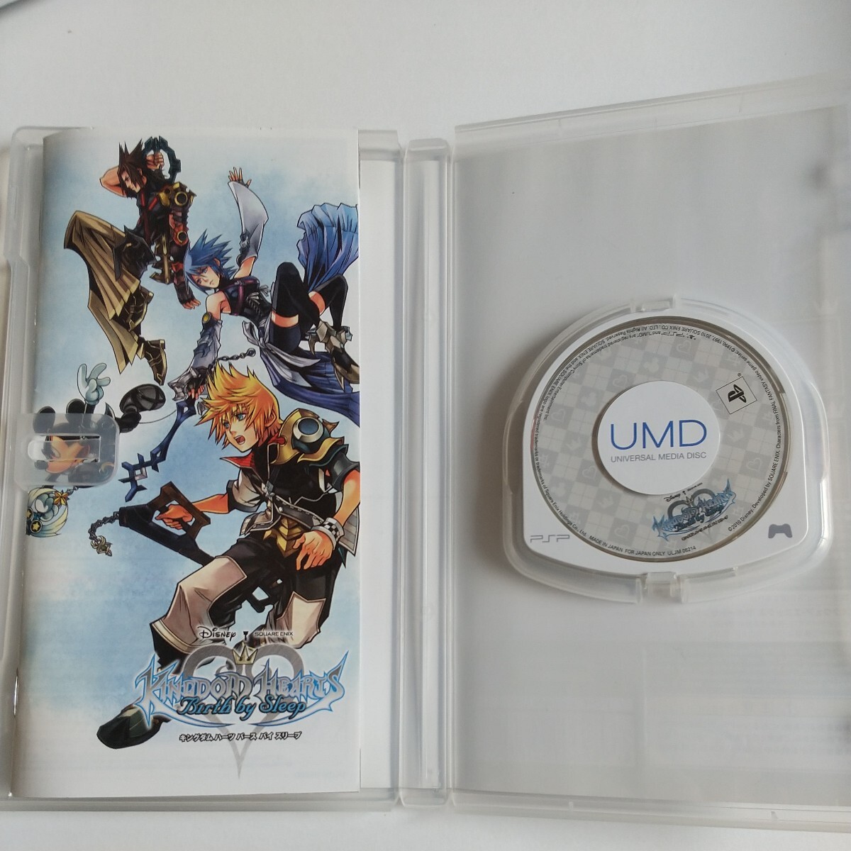 【送料無料】PSP キングダムハーツ バースバイスリープ [アルティメット ヒッツ］＋キーブレードマスターズガイド【中古品】_画像4