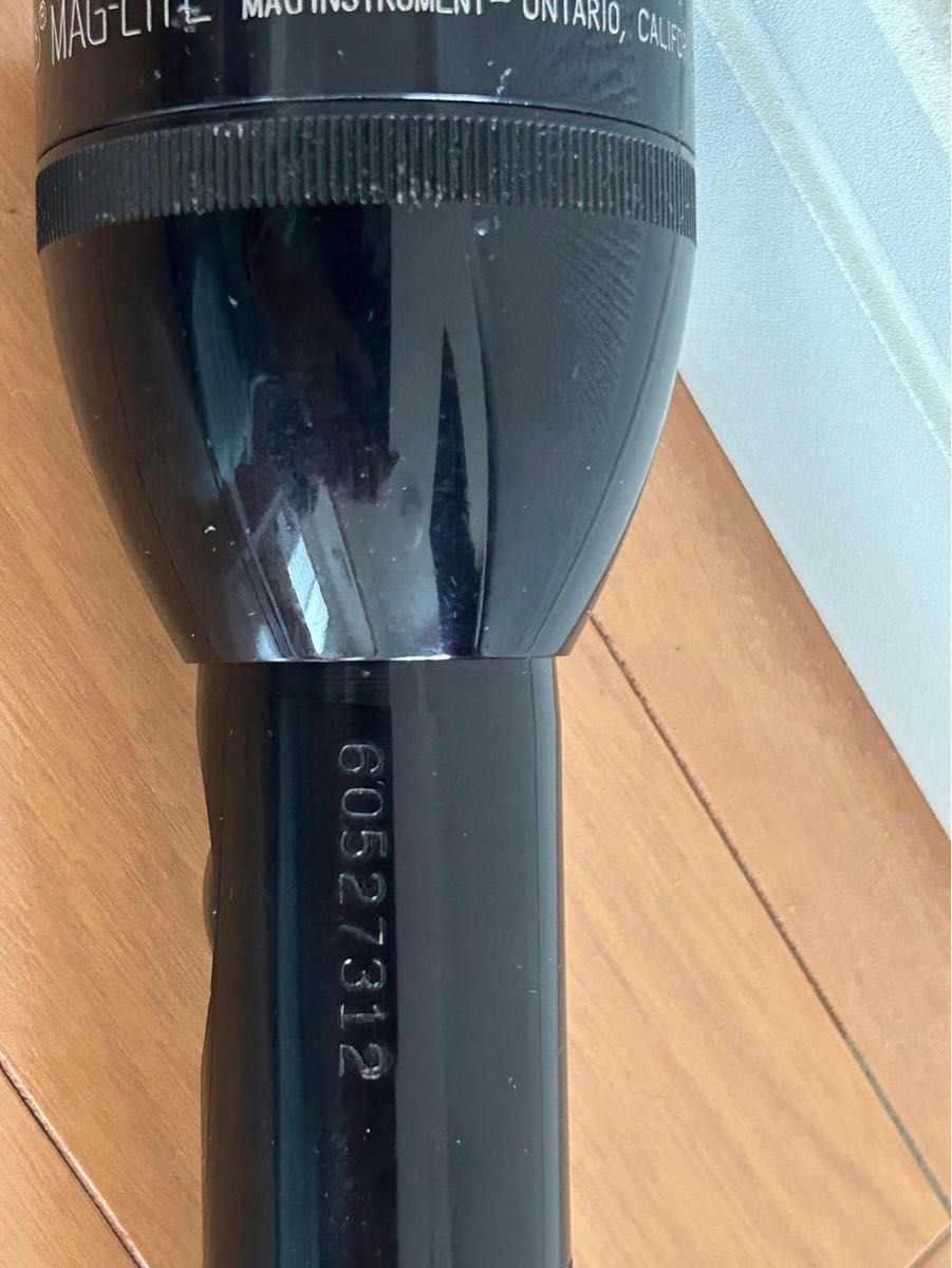 マグライト MAG-LITE 懐中電灯 MAGLITE USA 単2電池 6本警棒 マグライト MAG-LITE 懐中電灯 MAGLITE USA 単2電池 6本警棒