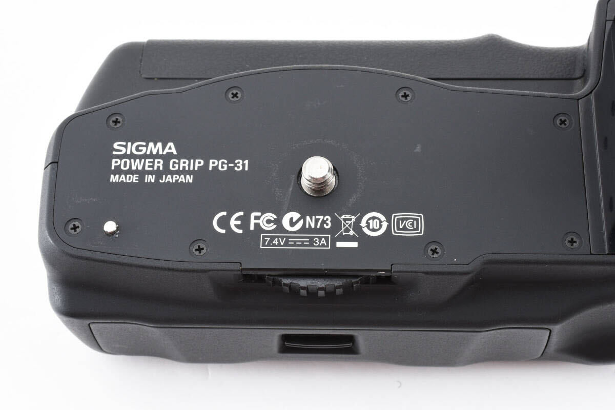 ◆美品◆ シグマ SIGMA POWER GRIP PG-31 SD1 Merrill用 パワーグリップ カメラ用アクセサリー #4068_画像8