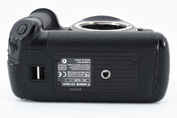 ◆人気モデル◆ キャノン Canon EOS-1D Mark II ボディ EFマウント デジタルカメラ デジタル一眼レフ #4060の画像9