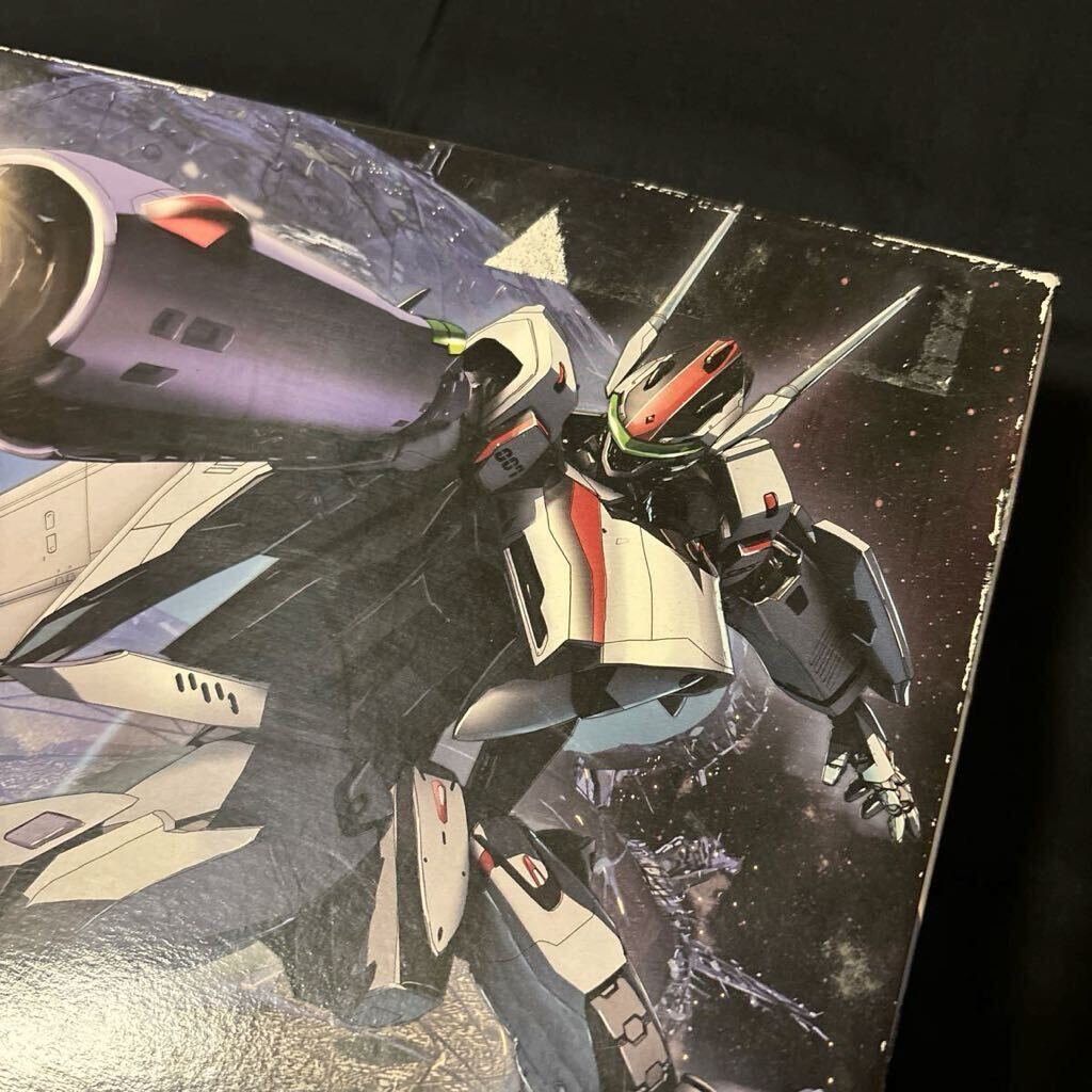 未組立 マクロスF バンダイ 1/72 VF-25F メサイアバルキリー アルト機 イツワリノウタヒメ版パッケージ らきすた シェリル フィギュア付き_画像4