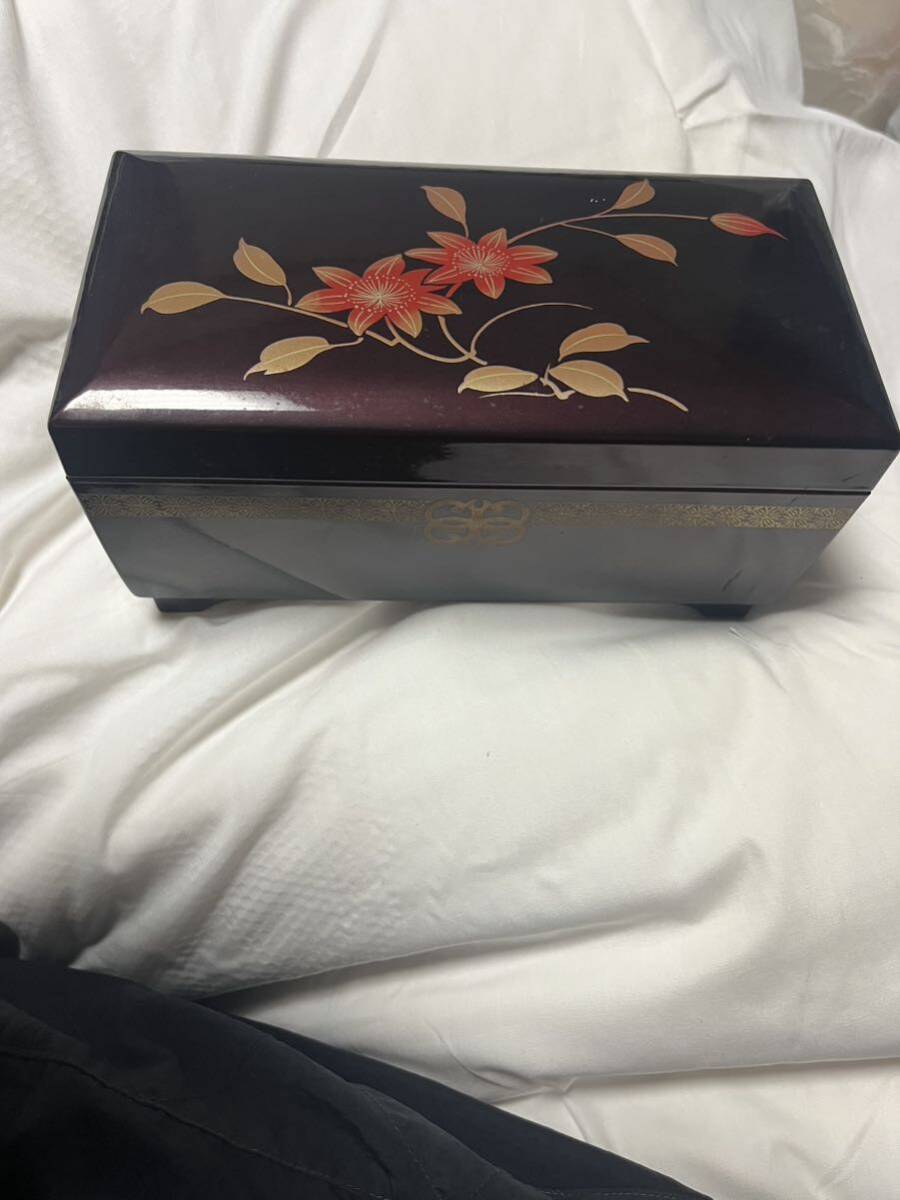 高級美術 マルセイアート オルゴール付き ジュエルボックス JEWEL BOX 宝石箱 漆器 黒塗 金蘭の画像4