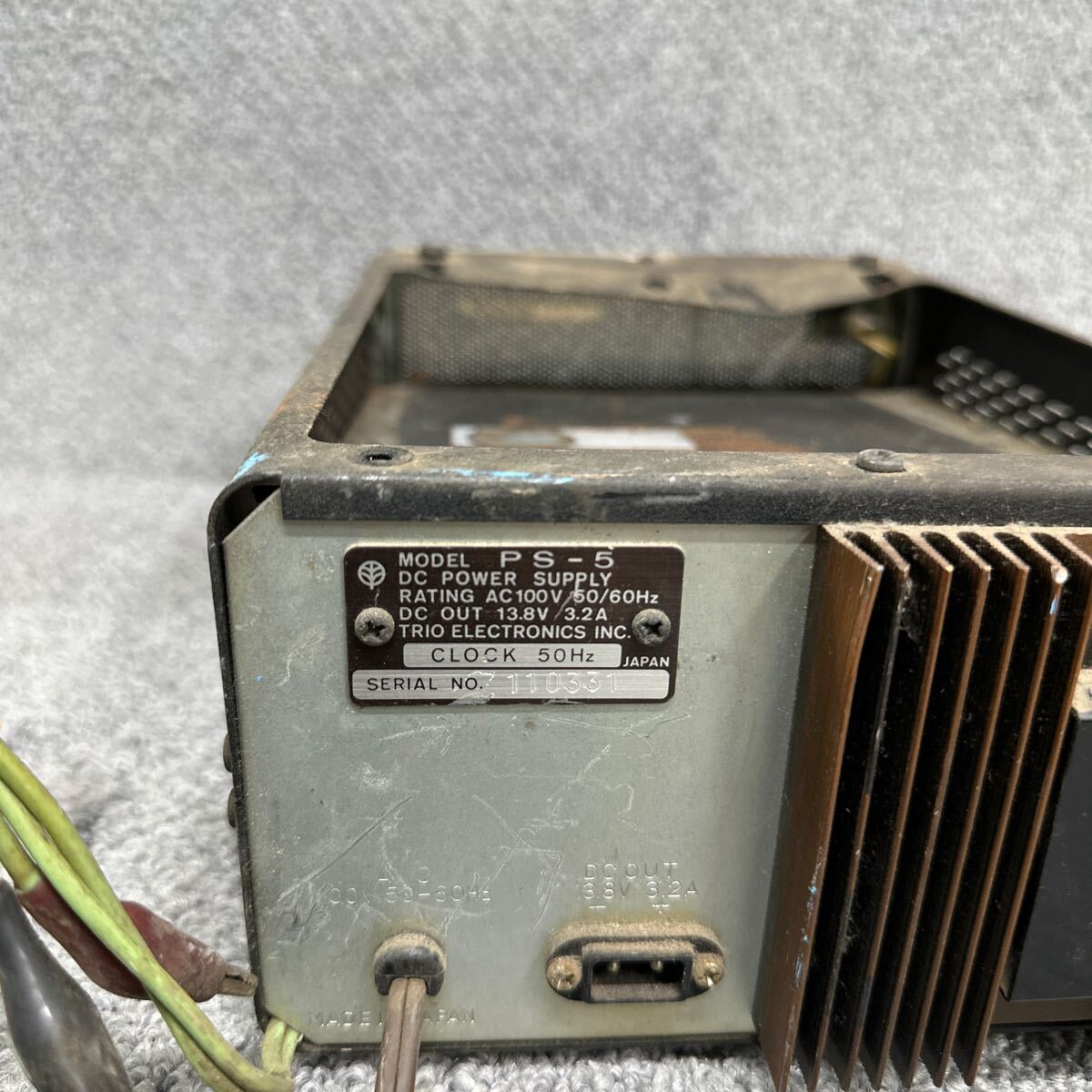 MYM5-61 super-discount TORIO PS-5 POWER SUPPLY Trio power supply transceiver stabilizing supply electrification OK used present condition goods *3 times re-exhibition . liquidation 