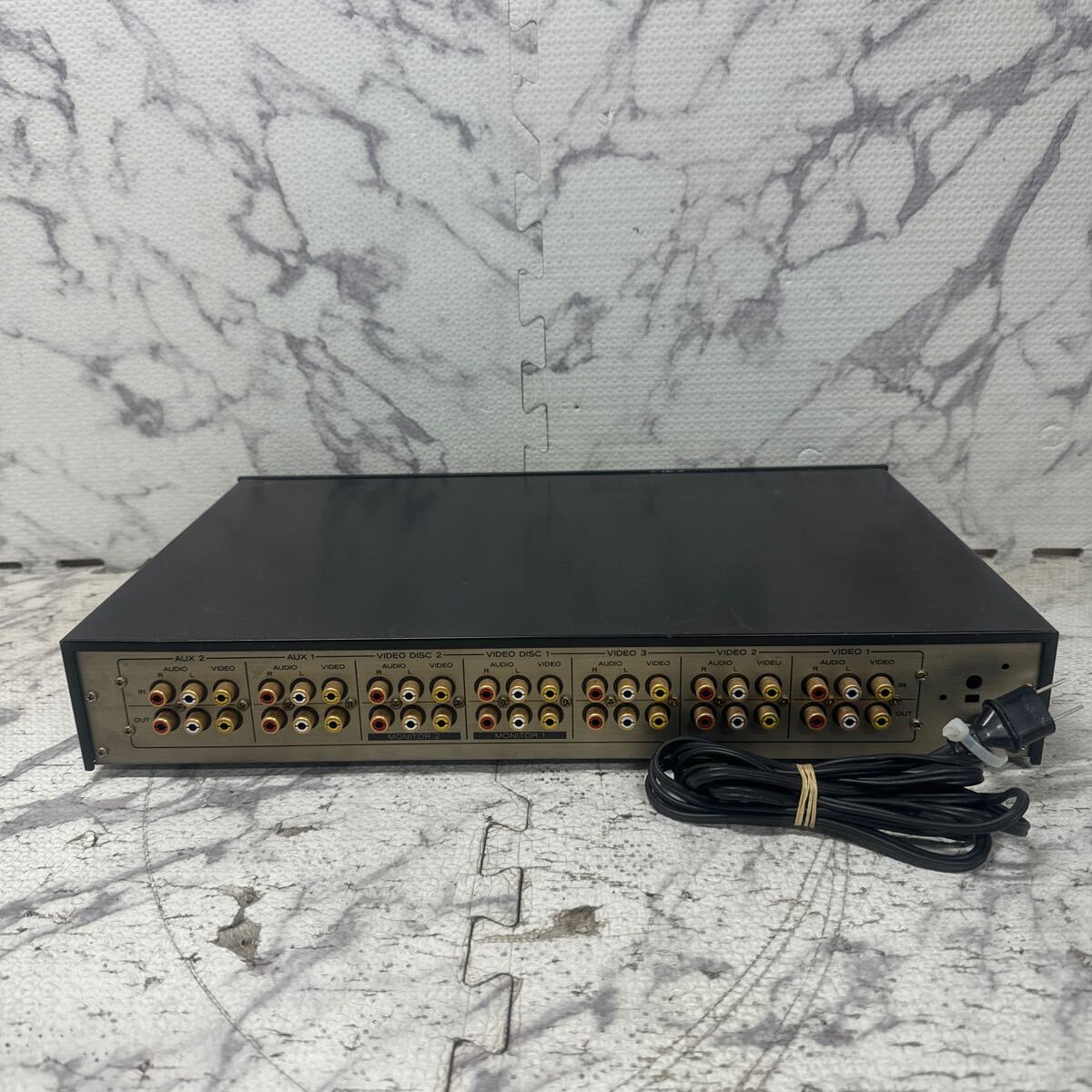 MYM5-226 激安 TEAC Audio/Video Controller AV-200 通電OK 中古現状品 ※3回再出品で処分_画像5