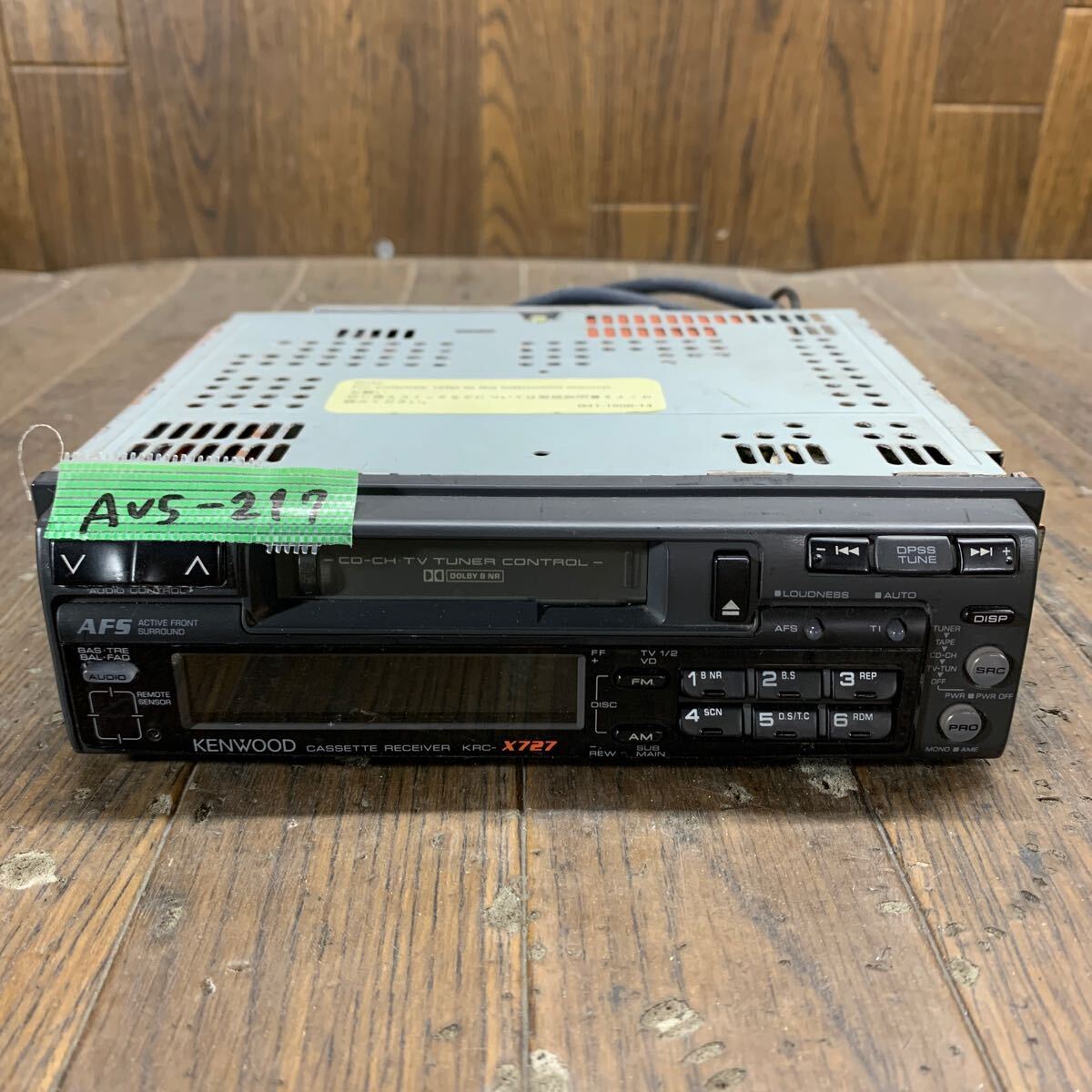 AV5-217 激安 カーステレオ KENWOOD KRC-X727 30203112 カセット FM/AM テープデッキ 通電未確認 ジャンク_画像1