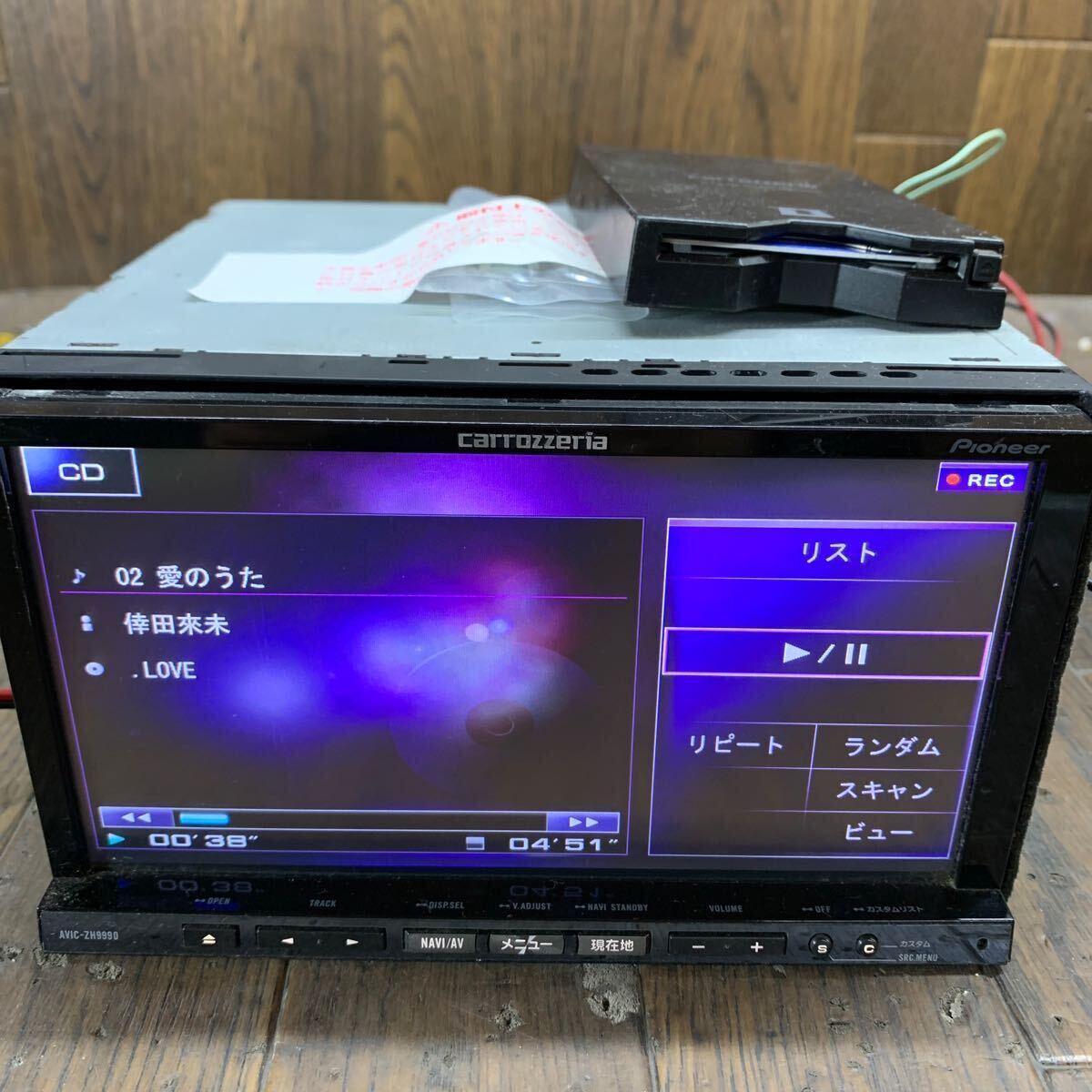 AV5-242 激安 HDDナビ Carrozzeria Pioneer AVIC-ZH9990(CPN3802) CD DVD Bluetooth CXE3603付き 本体のみ 簡易動作確認済 中古現状品_画像4