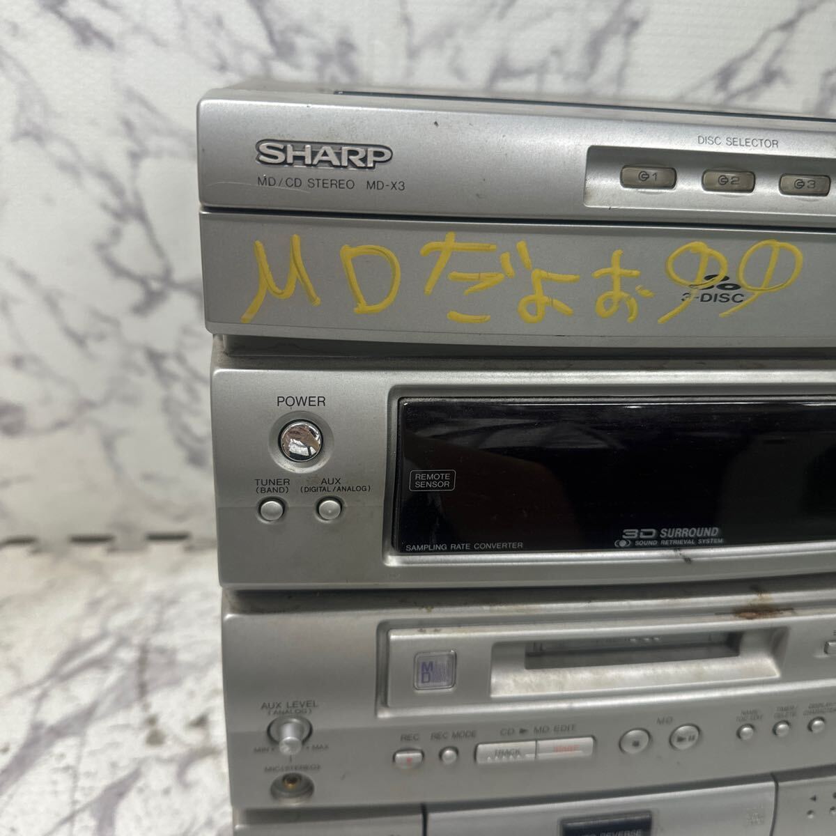 MYM5-283 激安 SHARP MD/CD STEREO MD-X3 ミニコンポ 通電不可 ジャンク品 ※3回再出品で処分_画像2