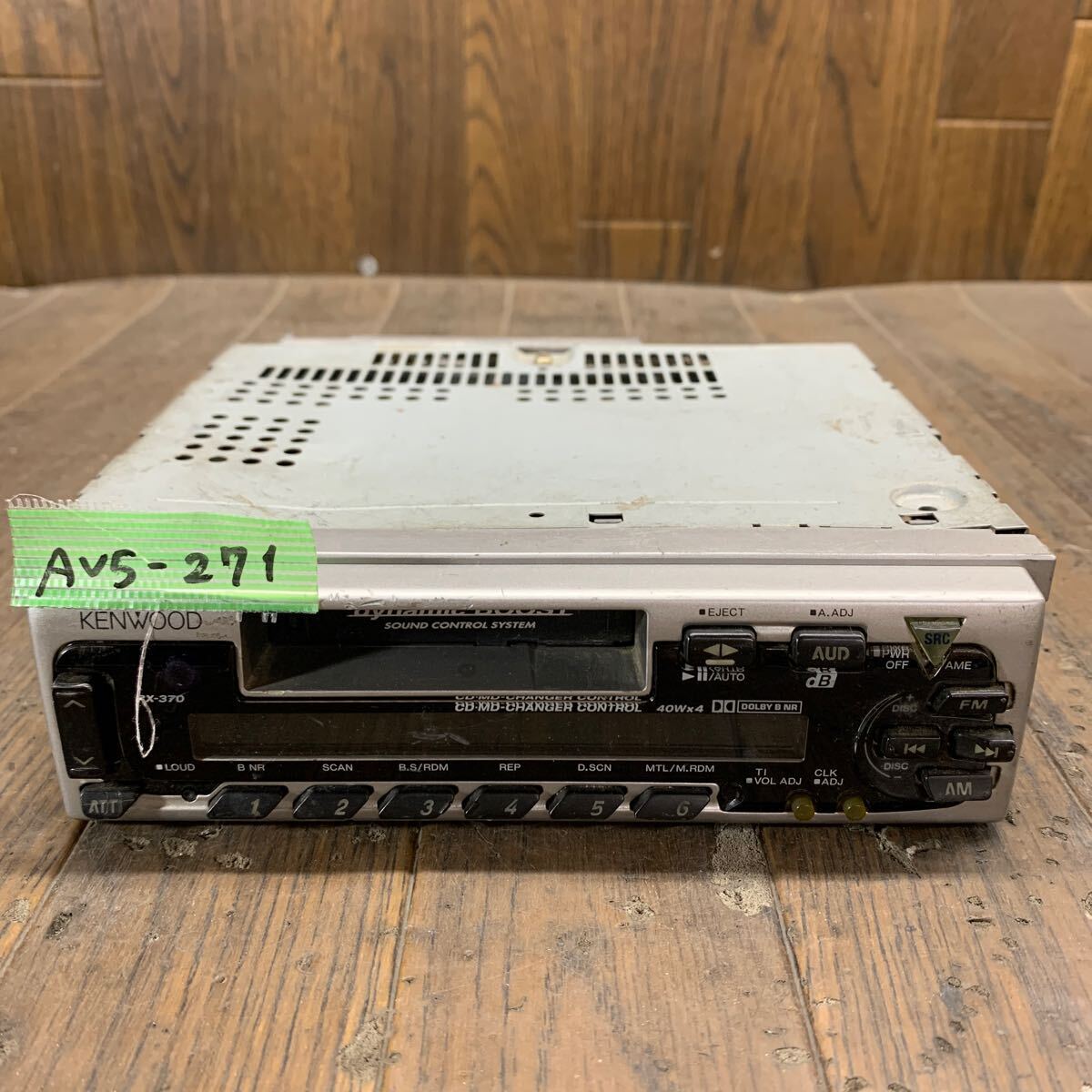 AV5-271 激安 カーステレオ テープデッキ KENWOOD RX-370X 17104197 カセット FM/AM 通電未確認 ジャンク_画像1