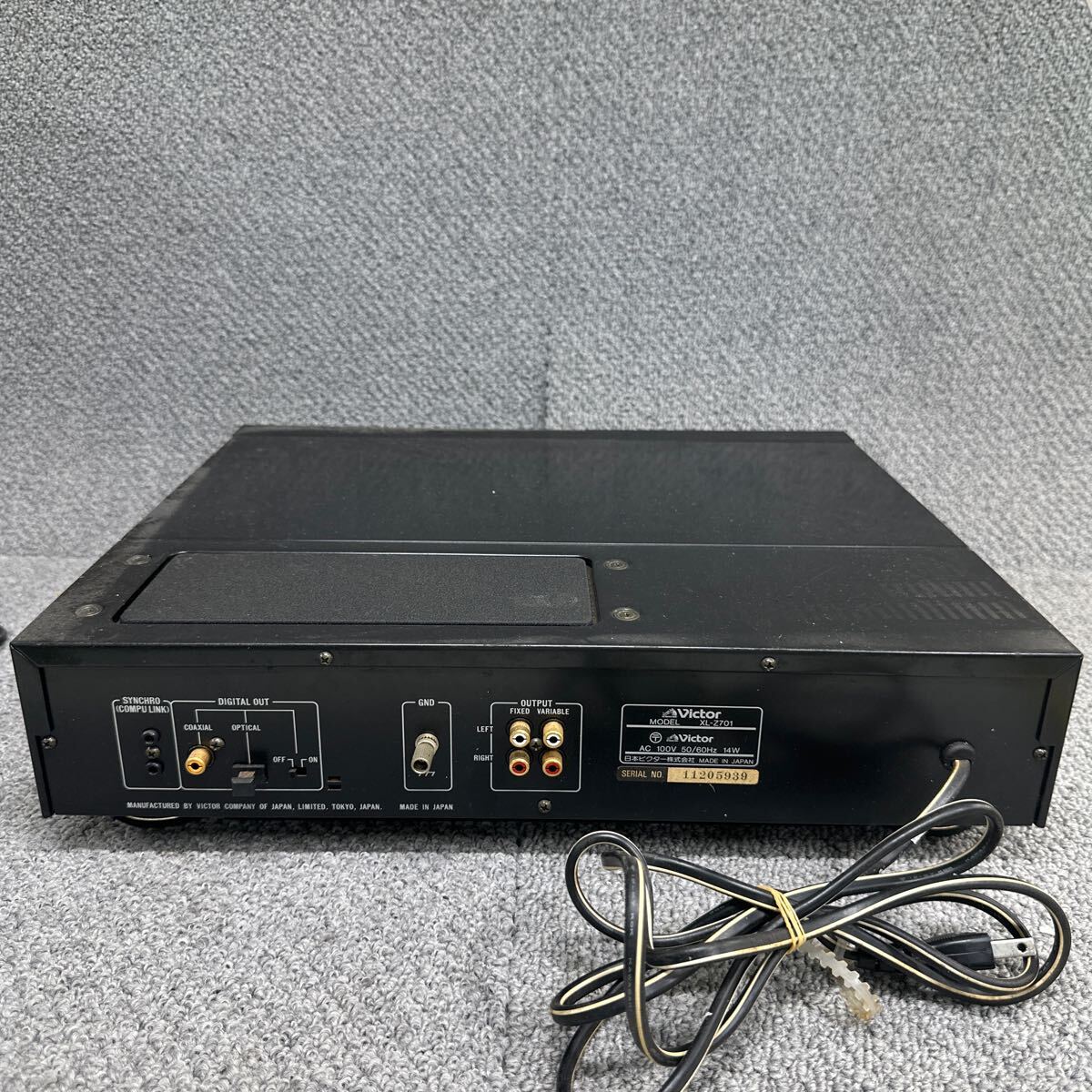 MYM5-399 激安 CDプレーヤー Victor XL-Z701 COMPACT DISC PLAYER ビクター 通電OK 中古現状品 ※3回再出品で処分_画像3