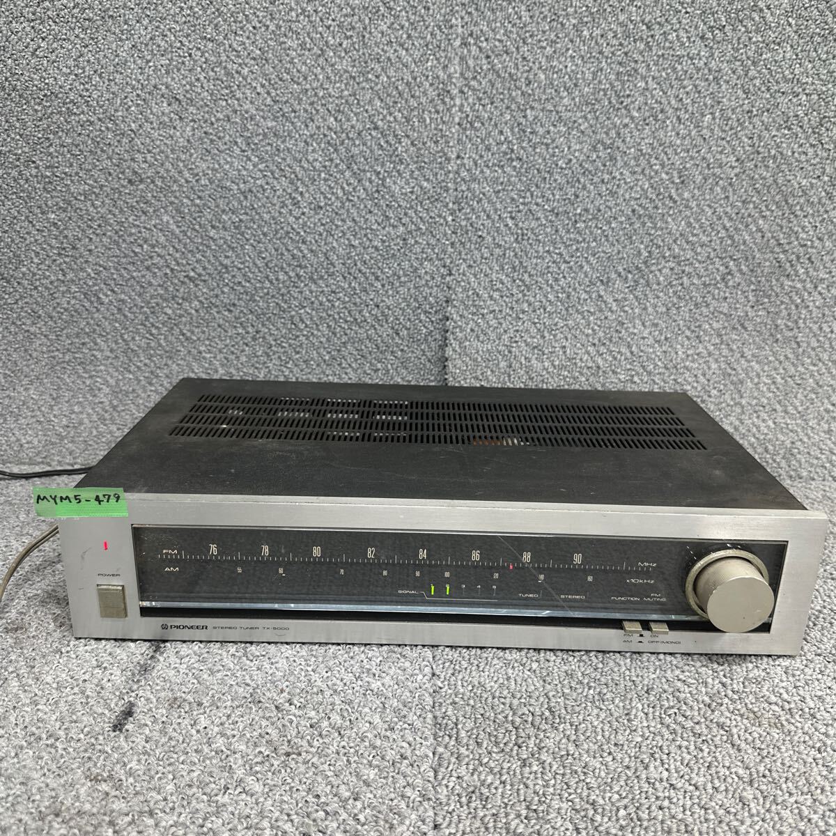 MYM5-479 激安 チューナー PIONEER TX-5000 STEREO TUNER パイオニア 通電OK 中古現状品 ※3回再出品で処分_画像1