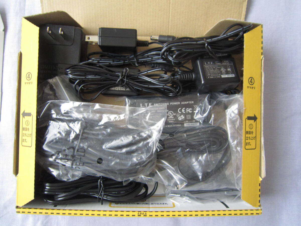 ACアダプター 未使用品 3個(19.5V 2.3A、5V 4A、3.3V 2A) 中古品 5個(5V 2.3A、5V 2A、5V 2A、5V 1A、9V 1.3A) 計8個_画像8