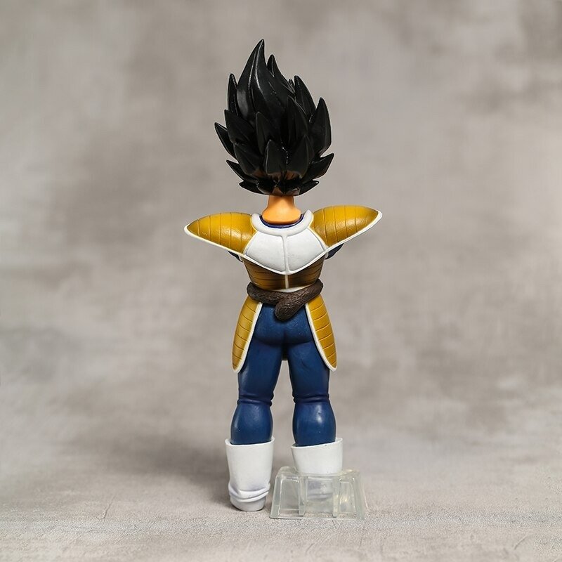 【送料無料】ドラゴンボール ベジータ 初期 24cm フィギュア 海外限定 箱なし_画像2